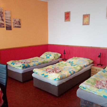 Penzion Rajf Krnov Bagian luar foto