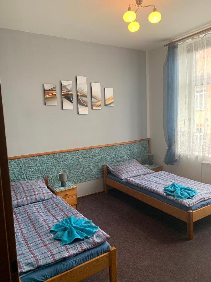 Penzion Rajf Krnov Bagian luar foto