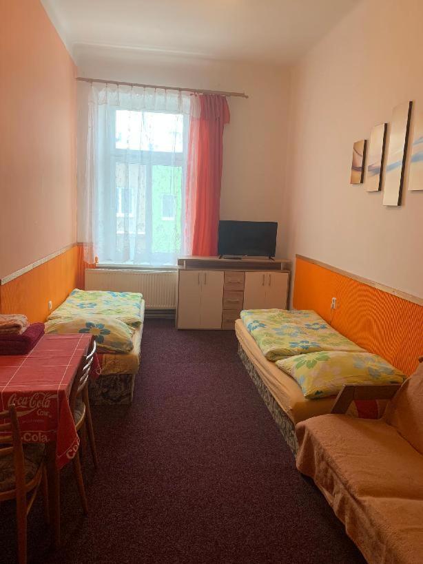 Penzion Rajf Krnov Bagian luar foto
