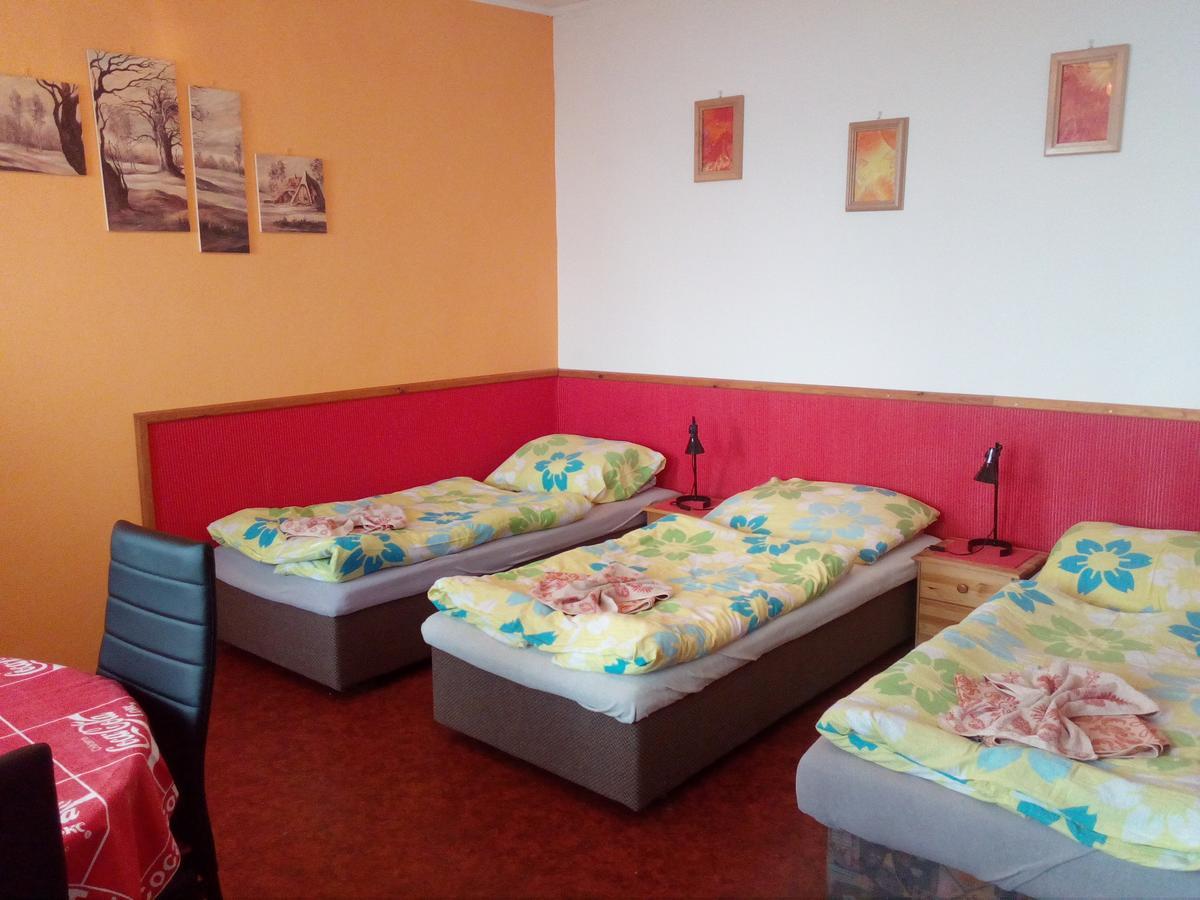Penzion Rajf Krnov Bagian luar foto